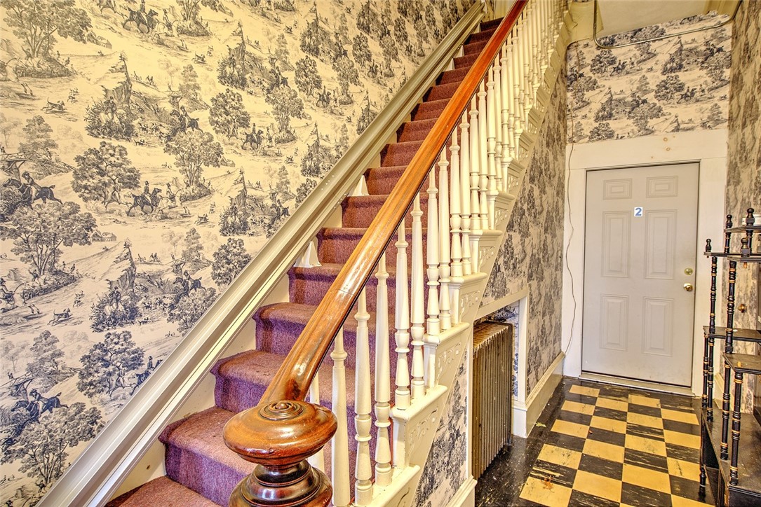 98 Summit Street Pawtucket, RI 02860 - Photo 9 of 20