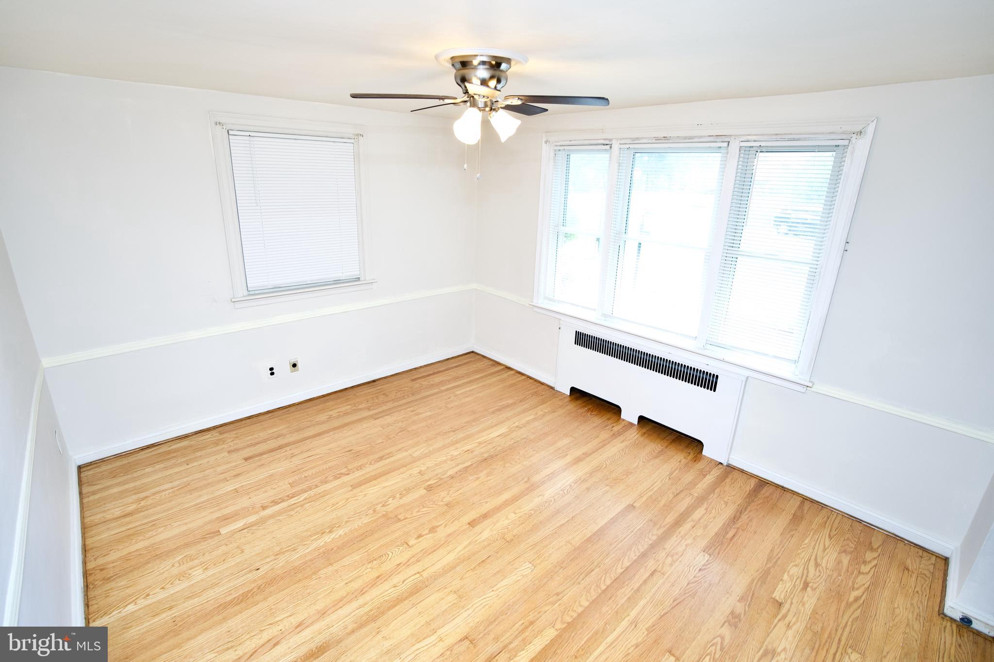 407 Old Farm Road Wyncote, PA 19095 - Photo 9 of 14