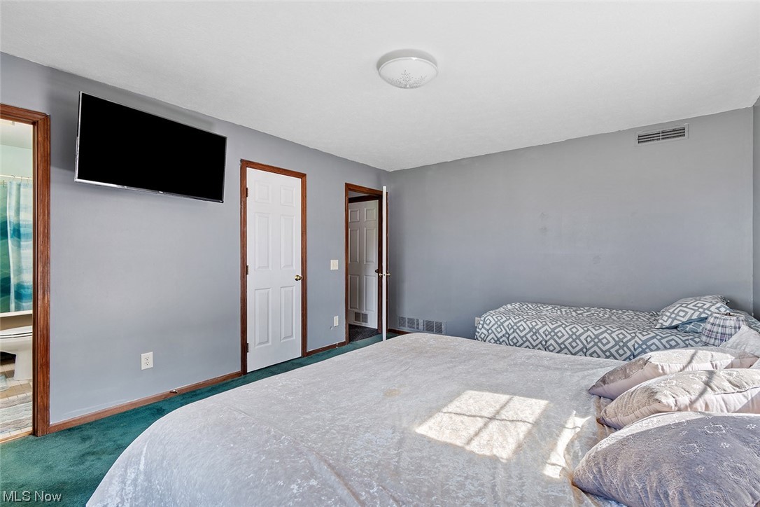12421 Sinclair Street Southwest Massillon, OH 44647 - Photo 30 of 35