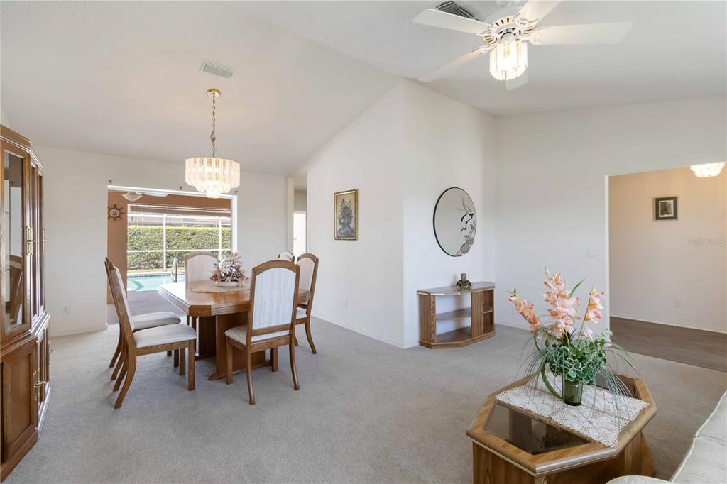 5864 Tyler Road Venice, FL 34293 - Photo 12 of 36