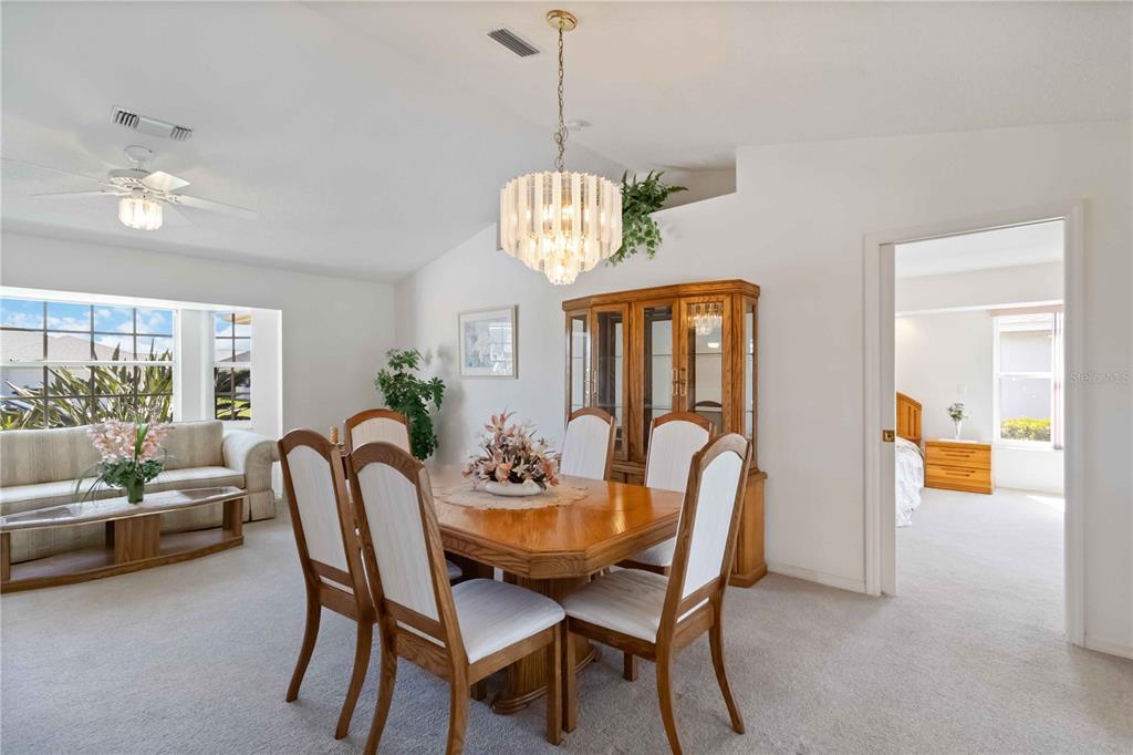 5864 Tyler Road Venice, FL 34293 - Photo 13 of 36