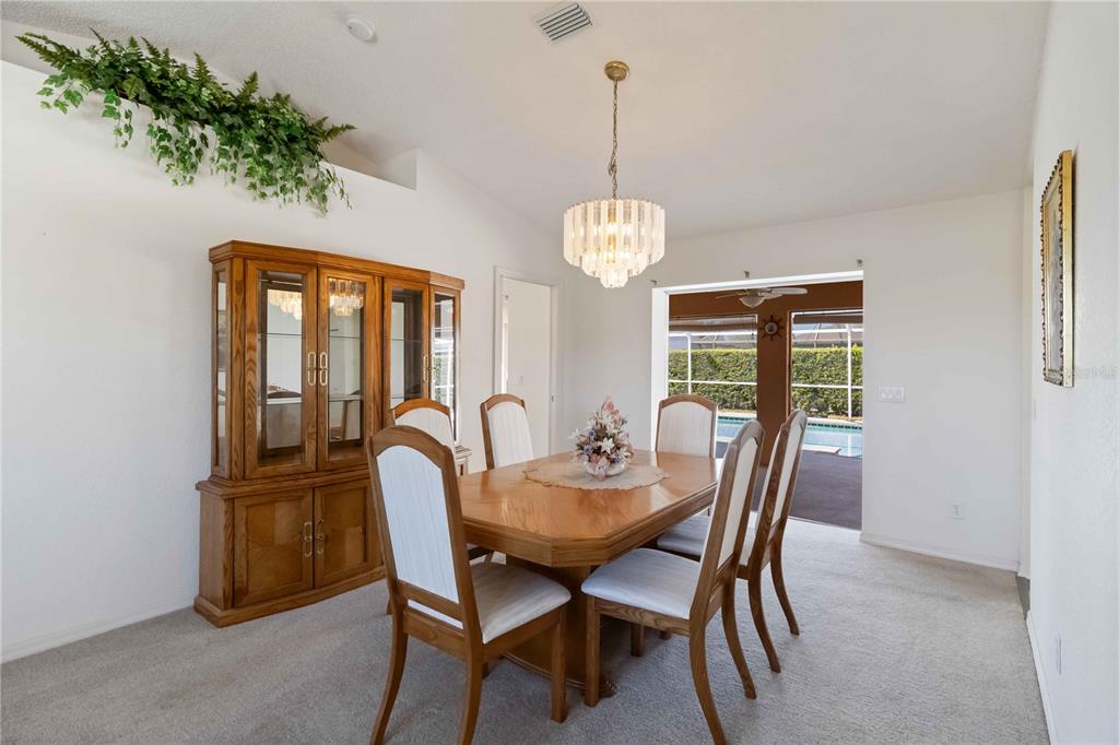 5864 Tyler Road Venice, FL 34293 - Photo 14 of 36