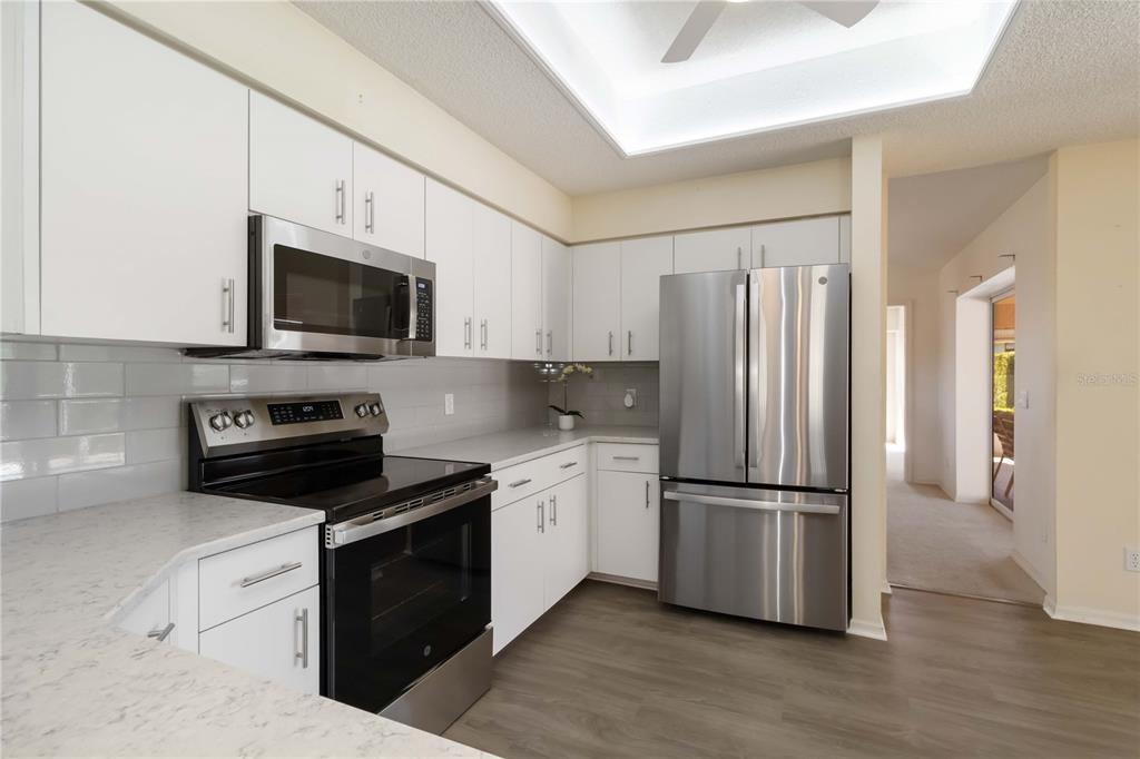 5864 Tyler Road Venice, FL 34293 - Photo 8 of 36