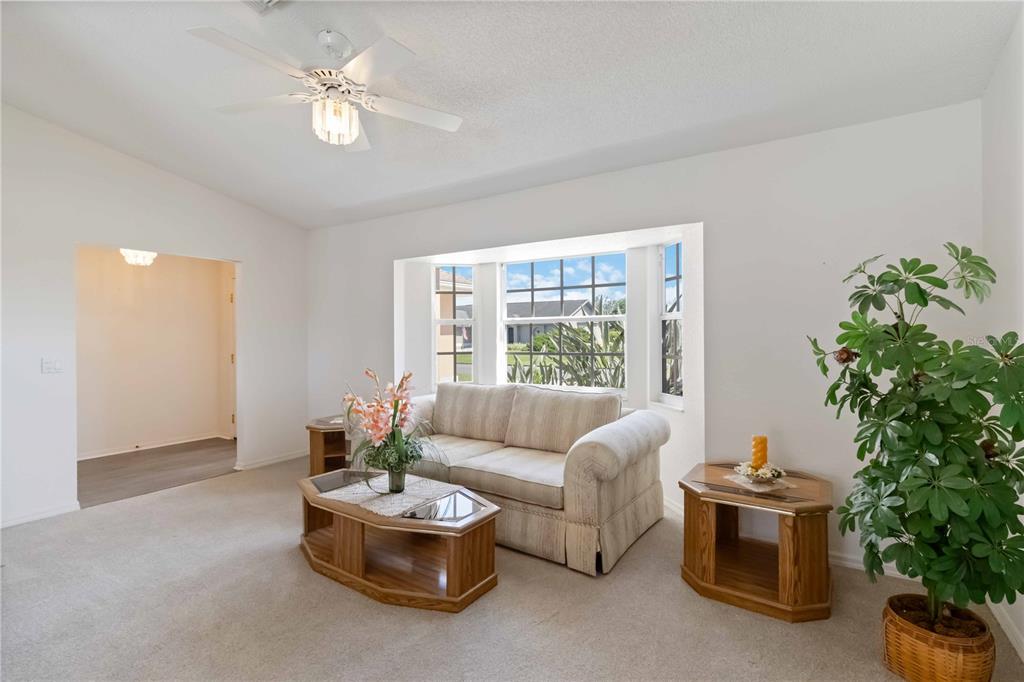 5864 Tyler Road Venice, FL 34293 - Photo 10 of 36