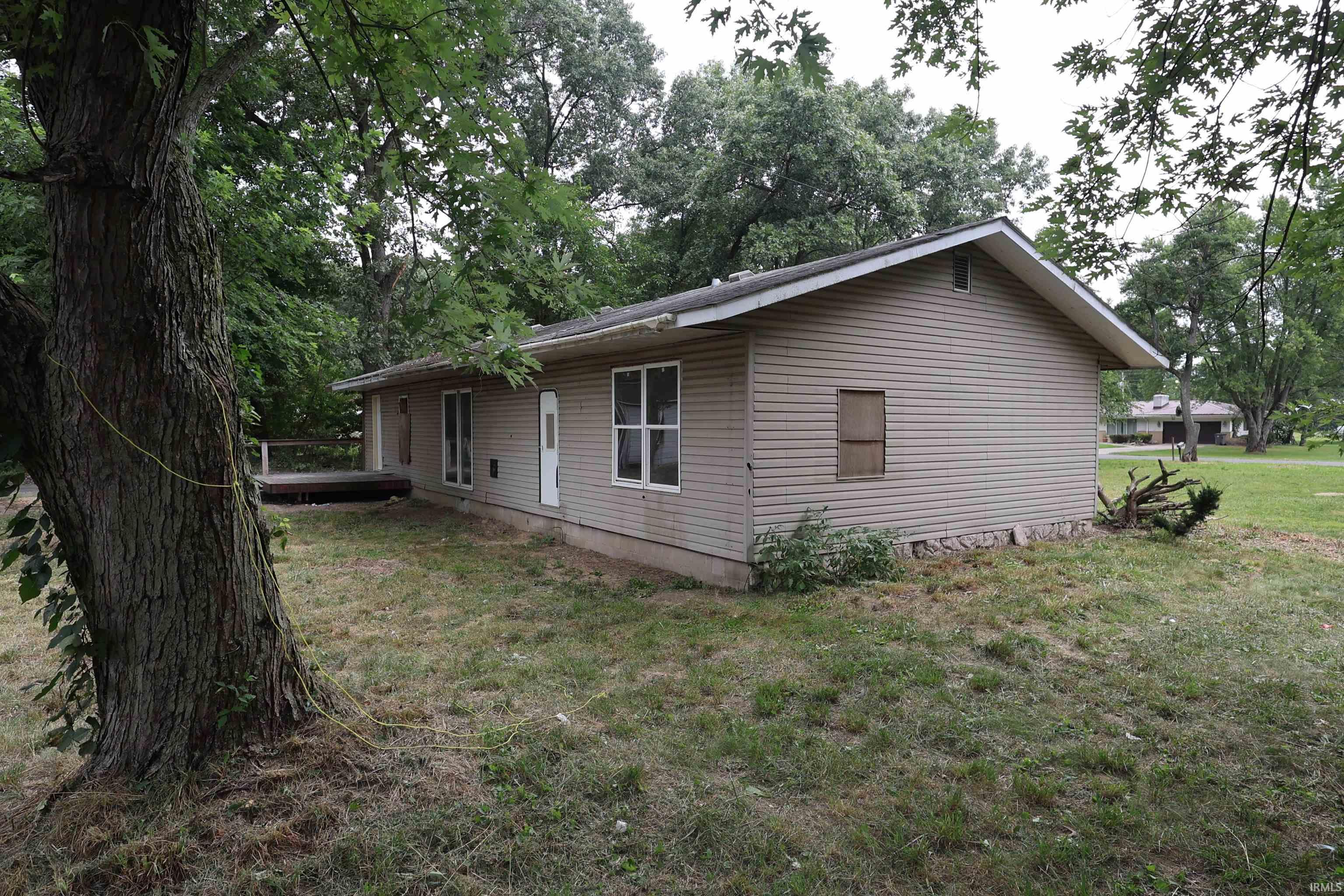 21468 State Line Road Bristol, IN 46507 - Photo 3 of 17