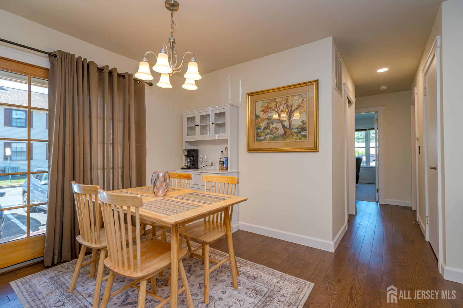 25 Foxhall, Unit 25 Middlesex, NJ 08846 - Photo 9 of 28