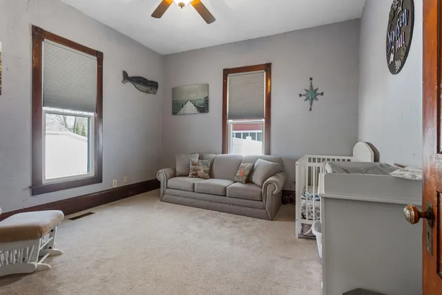 $189,900 | 457 South Independence Street, Monticello, IL 61856