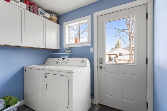 $189,900 | 457 South Independence Street, Monticello, IL 61856