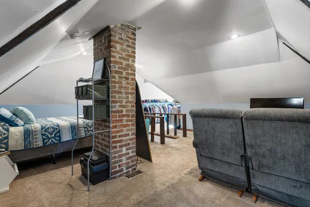 $189,900 | 457 South Independence Street, Monticello, IL 61856