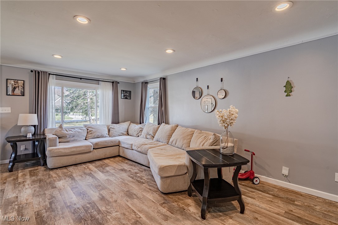 2964 Rockefeller Road Wickliffe, OH 44092 - Photo 4 of 23 Gallery Image 4