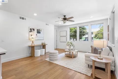 $949,000 | 5810 Midnight Place, Unit D, Dublin, CA 94568