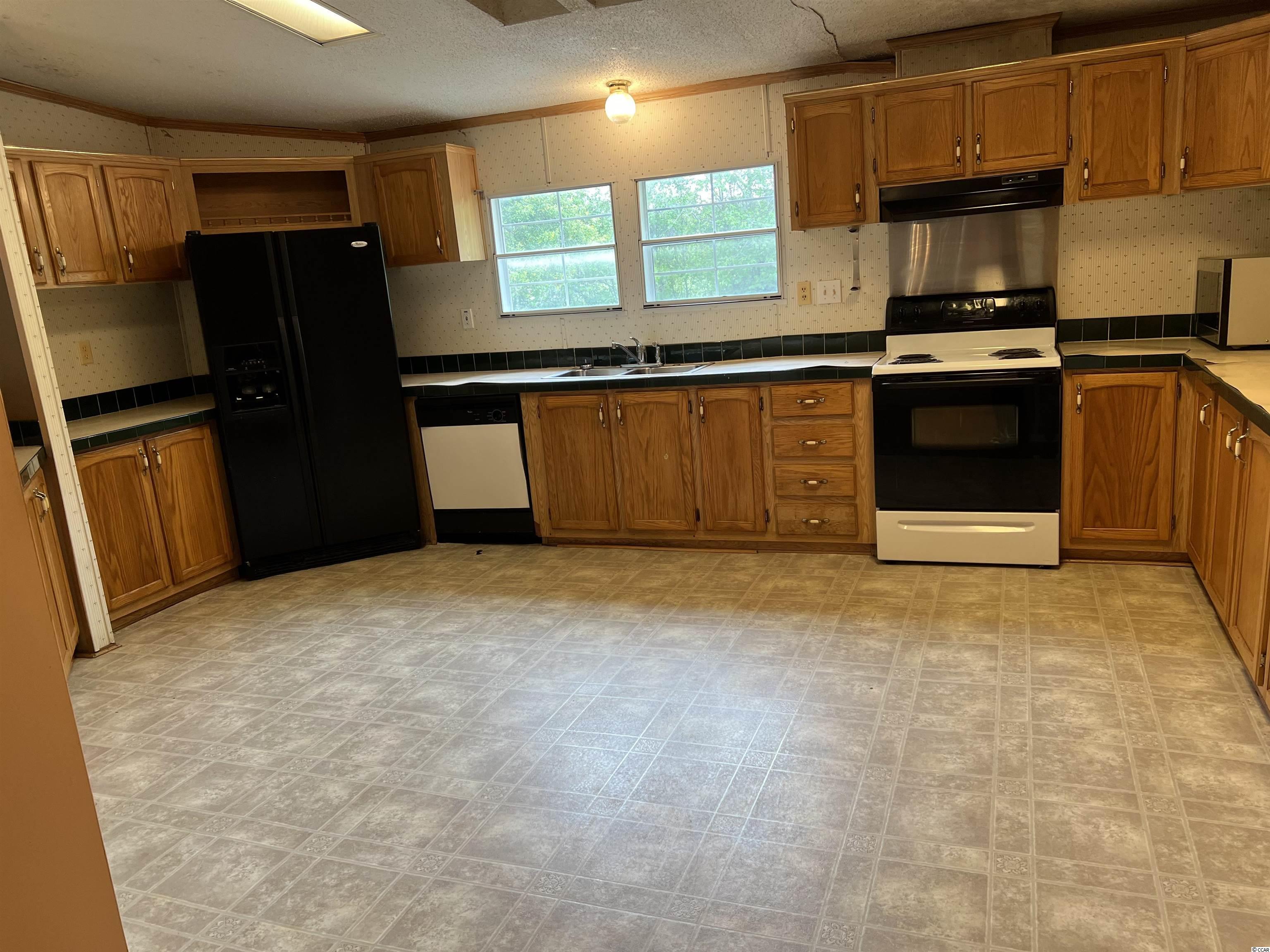 2310 Johnson Brothers Road Galivants Ferry, SC 29544 - Photo 6 of 36 Gallery Image 6
