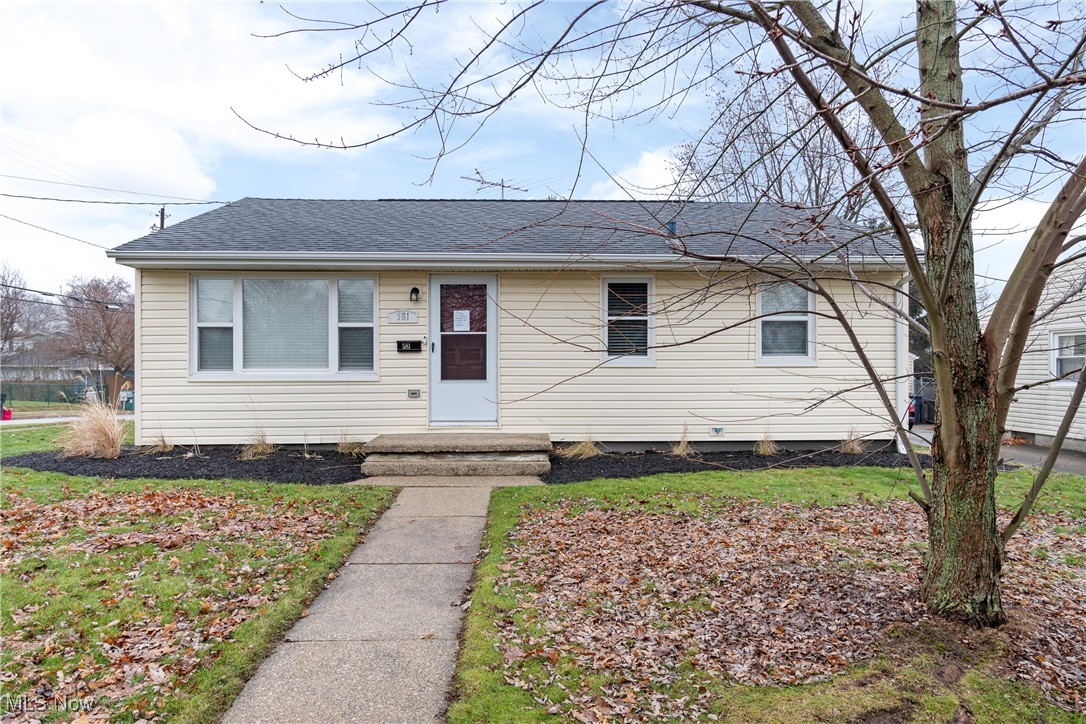 581 Stanley Road Akron, OH 44312 - Photo 2 of 28 Gallery Image 2