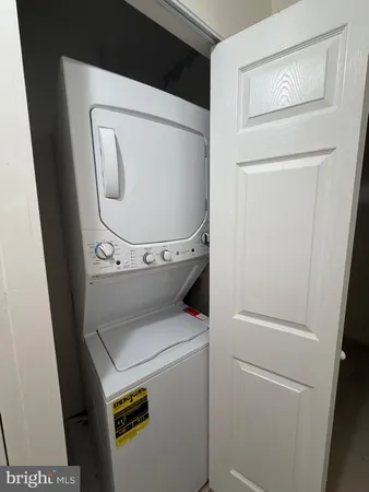 $2,600 | 4118 Peppertree Lane, Unit 4118, Silver Spring, MD 20906