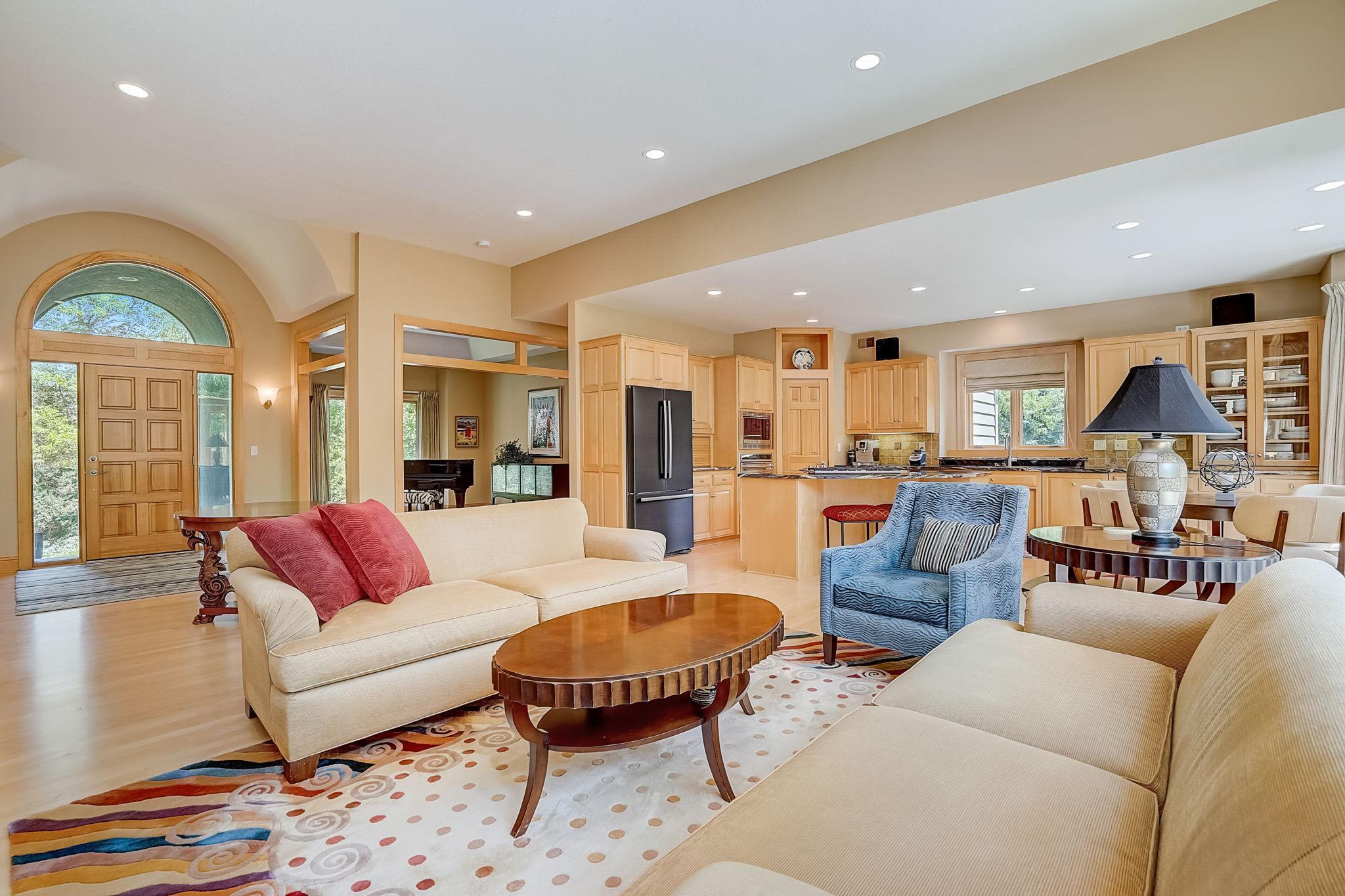 27585 Woodside Road Shorewood, MN 55331 - Photo 6 of 41 Gallery Image 6