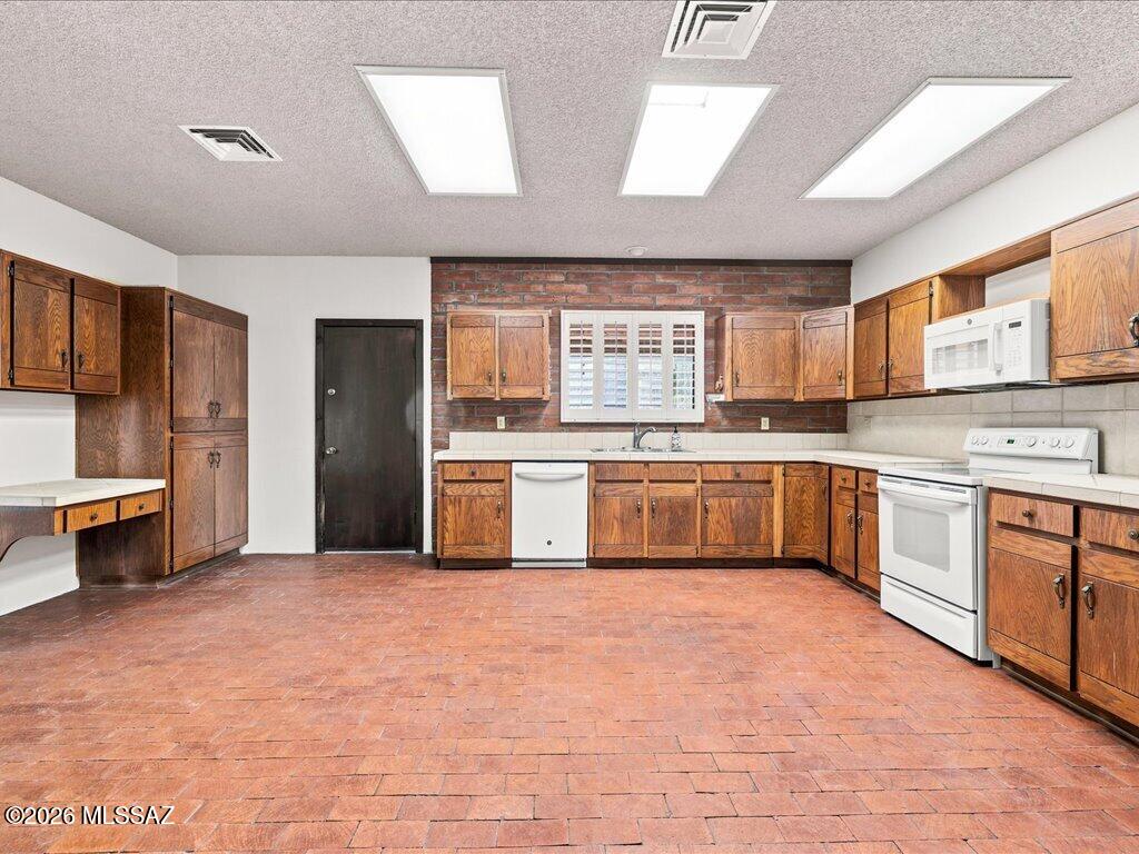 9700 East Andrada Road Vail, AZ 85641 - Photo 19 of 50 15-4X6A7620
