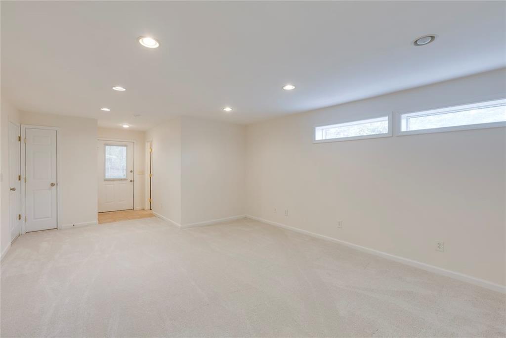 1416 Vernon Ridge Close Atlanta, GA 30338 - Photo 45 of 59