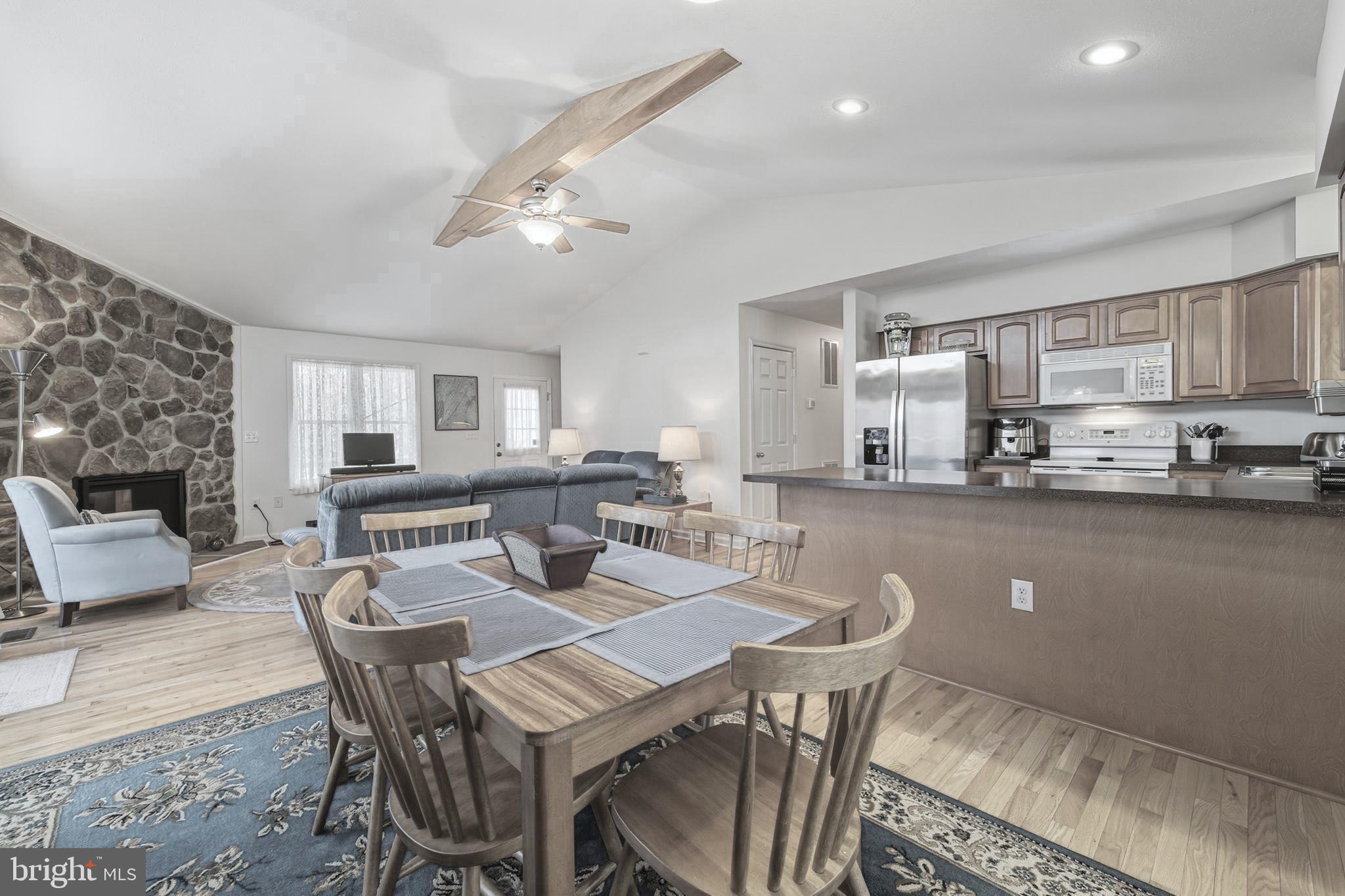 112 Auger Way Mount Jackson, VA 22842 - Photo 14 of 51 Main Level -
Dining