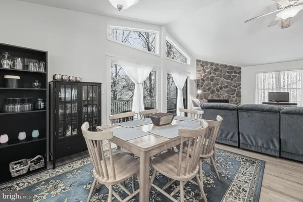 $399,998 | 112 Auger Way, Mount Jackson, VA 22842