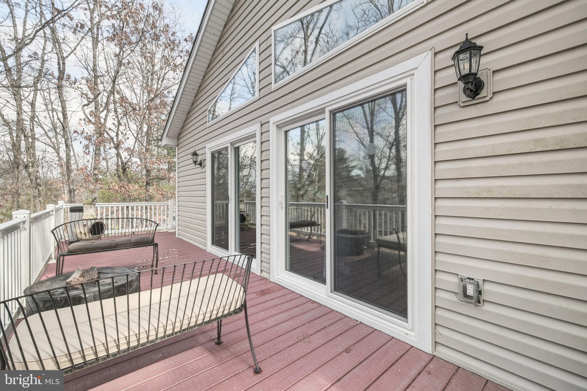 112 Auger Way Mount Jackson, VA 22842 - Photo 6 of 51 Back Deck
