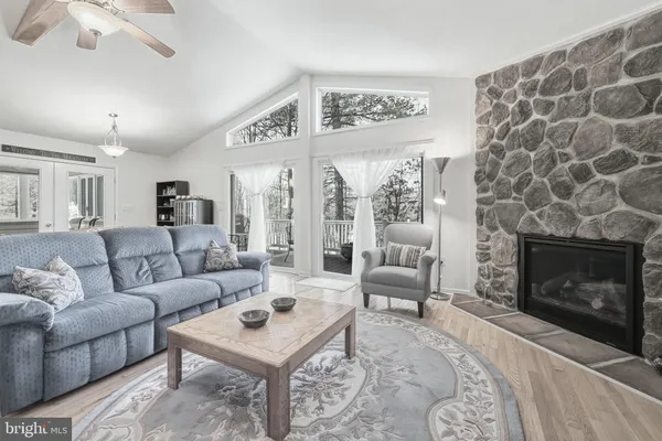 $399,998 | 112 Auger Way, Mount Jackson, VA 22842