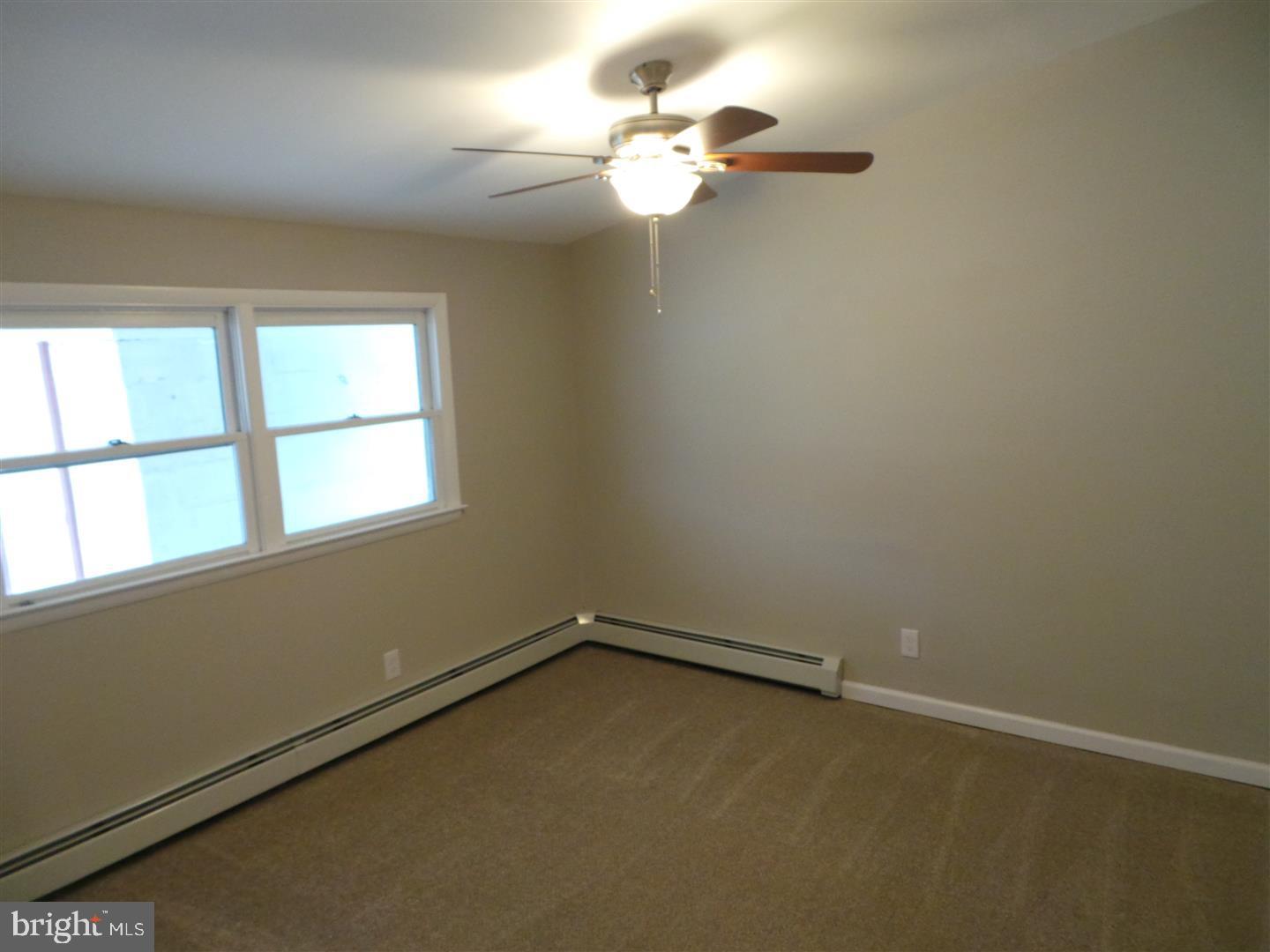 211 Ruth Avenue Maple Shade, NJ 08052 - Photo 7 of 12