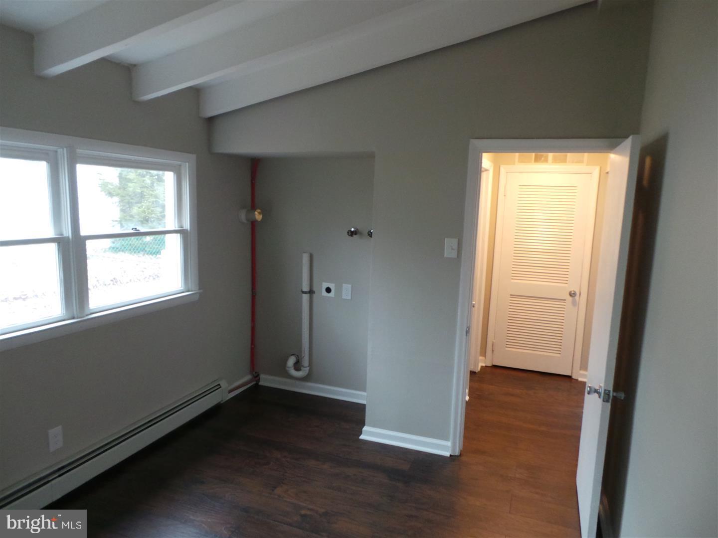 211 Ruth Avenue Maple Shade, NJ 08052 - Photo 9 of 12