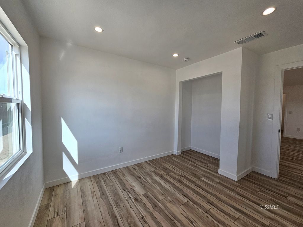 200 North Kern Street Ridgecrest, CA 93555 - Photo 14 of 37