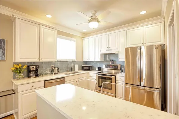 $2,690 | 83 Richmond Street Southeast, Atlanta, GA 30312