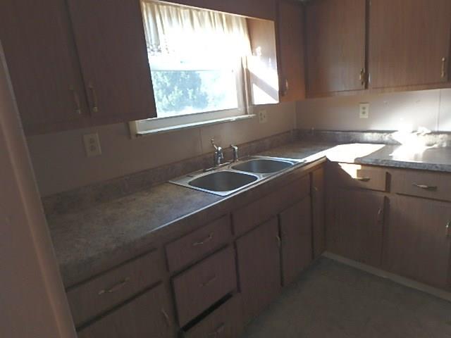 1657 State Rte 2023 Monongahela, PA 15063 - Photo 4 of 22 Gallery Image 4