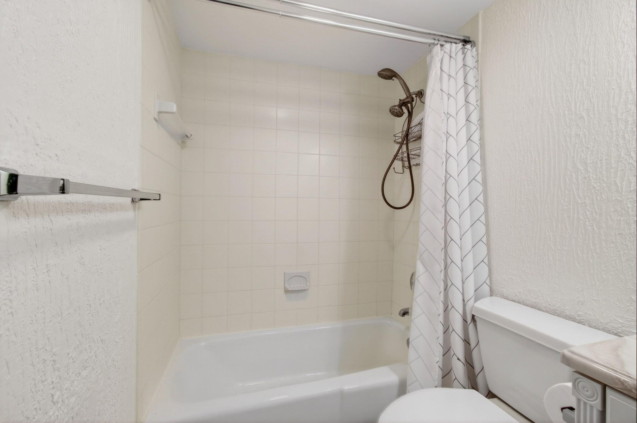555 Northwest 4th Avenue, Unit 4230 Boca Raton, FL 33432 - Photo 32 of 49 43-web-or-mls-DSC_7710