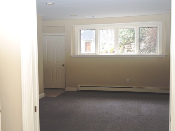 50 Chiltern Road Weston, MA 02493 - Photo 24 of 28 Gallery Image 24