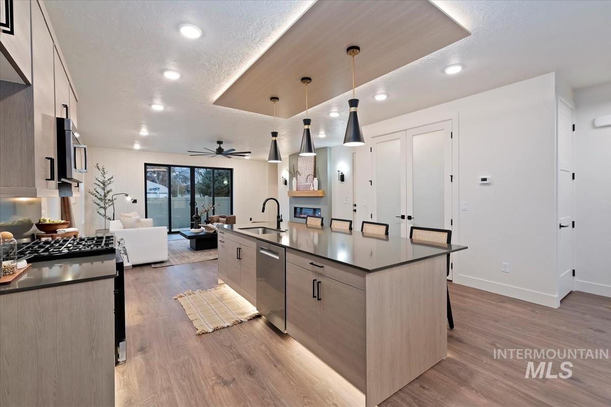 60 North Feather Reed Avenue Meridian, ID 83642 - Photo 19 of 50