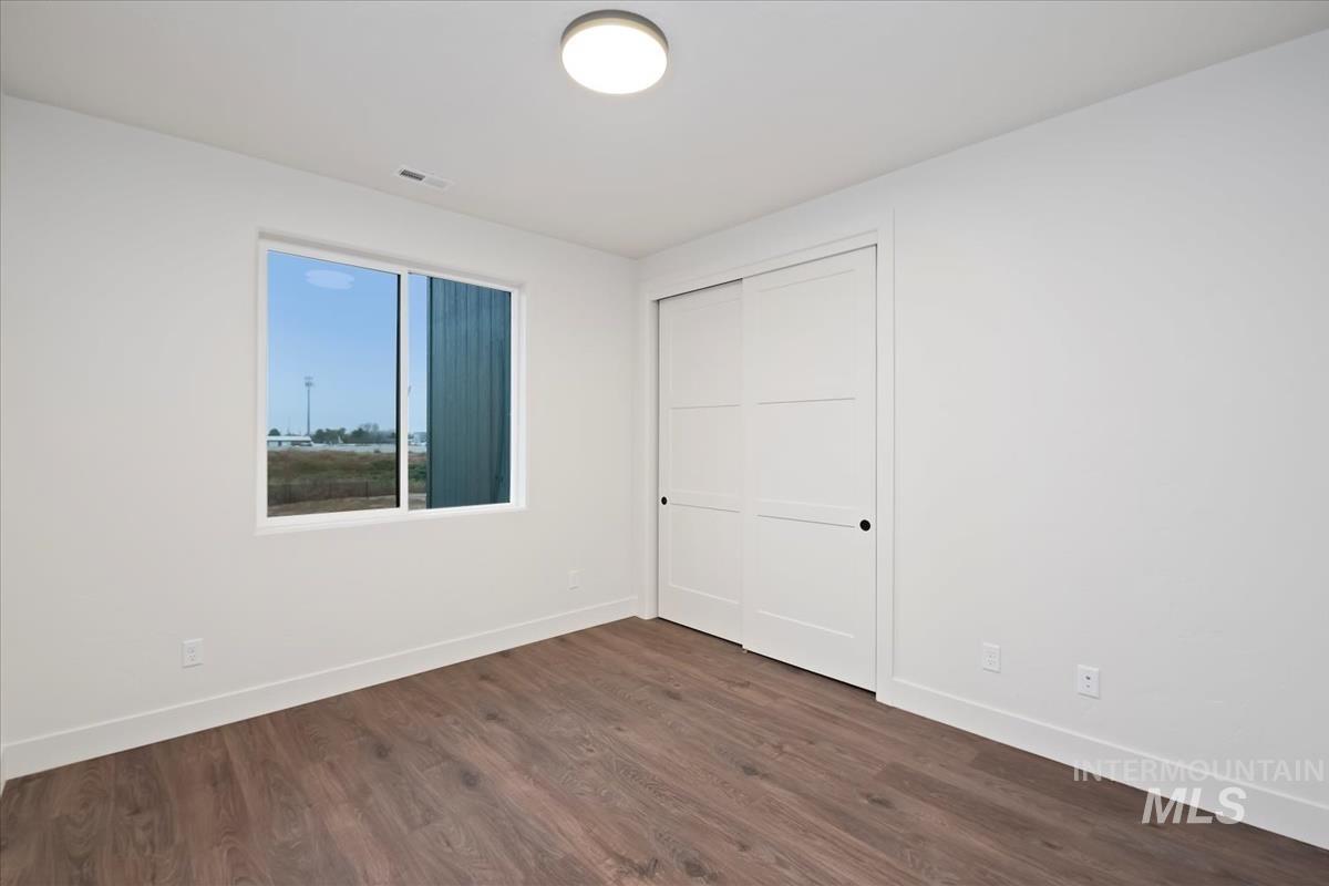 60 North Feather Reed Avenue Meridian, ID 83642 - Photo 35 of 50