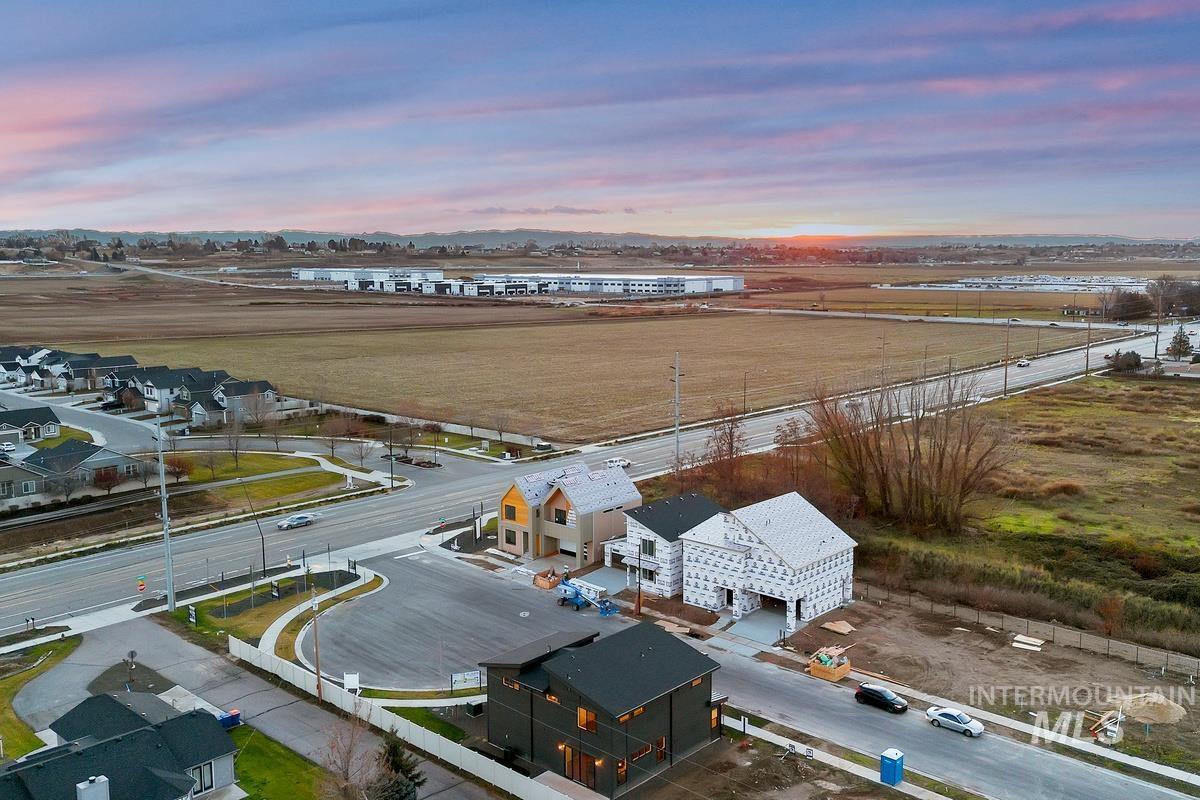 60 North Feather Reed Avenue Meridian, ID 83642 - Photo 41 of 50