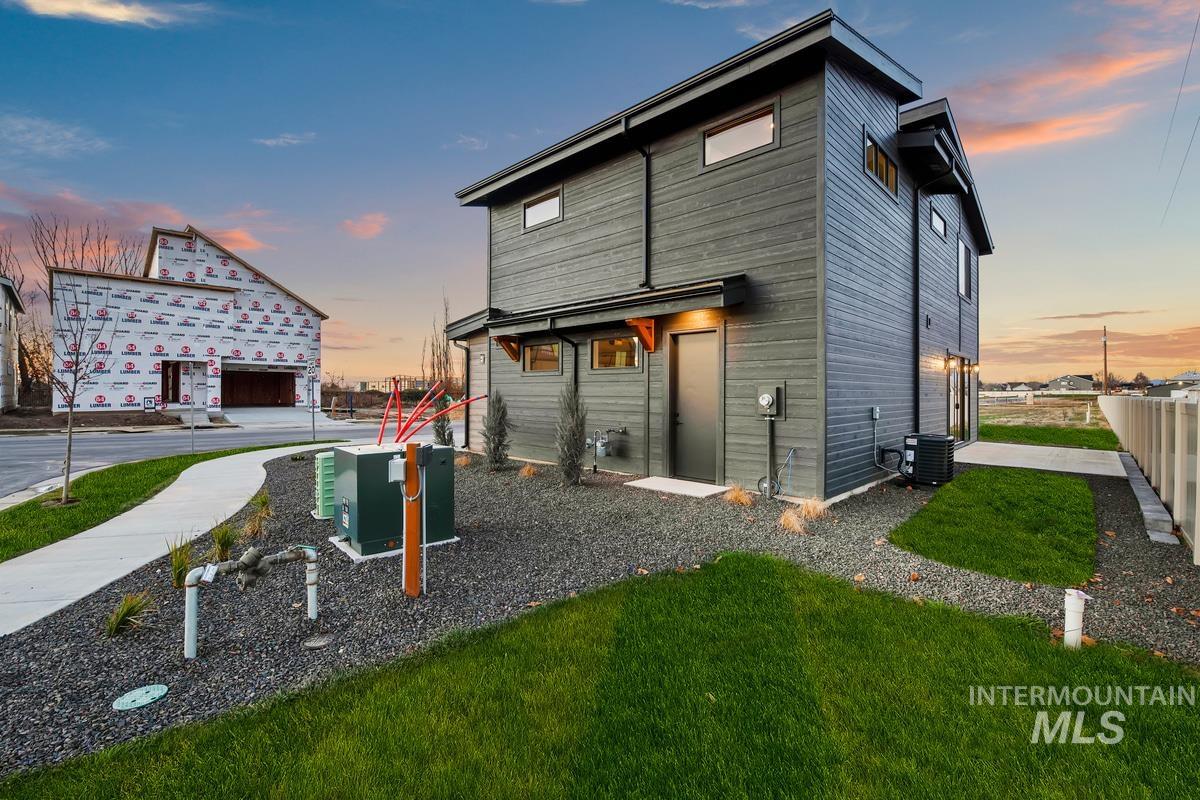 60 North Feather Reed Avenue Meridian, ID 83642 - Photo 44 of 50