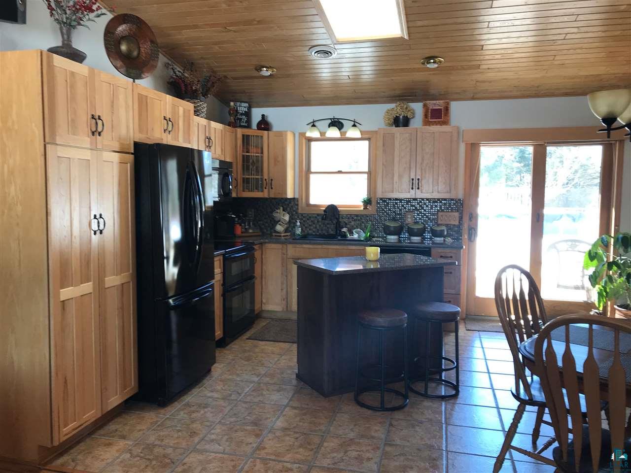 136 West Harney Road Esko, MN 55733 - Photo 7 of 14 Kitchen