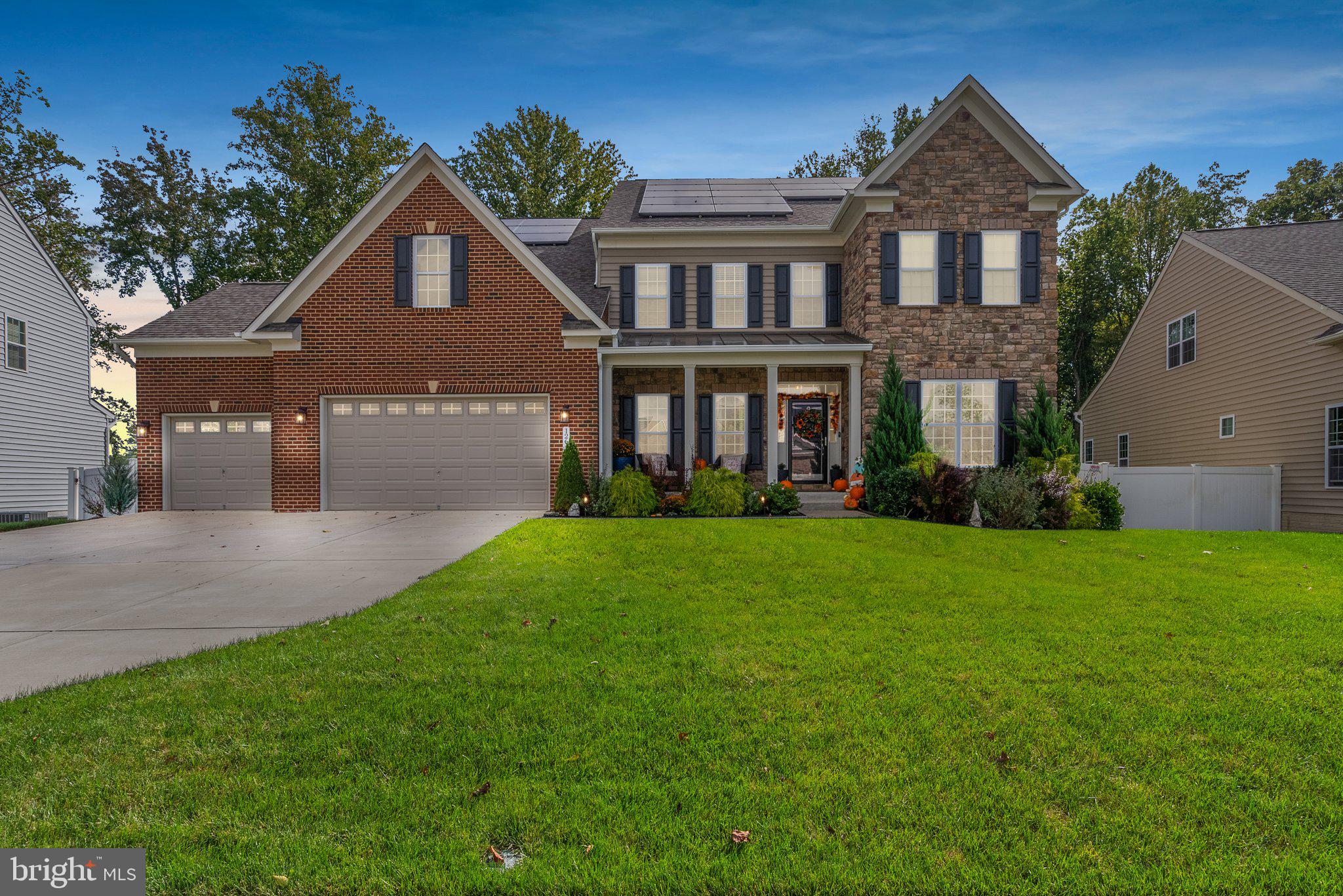 12612 Broughton Bluff Brandywine, MD 20613 - Photo 2 of 53