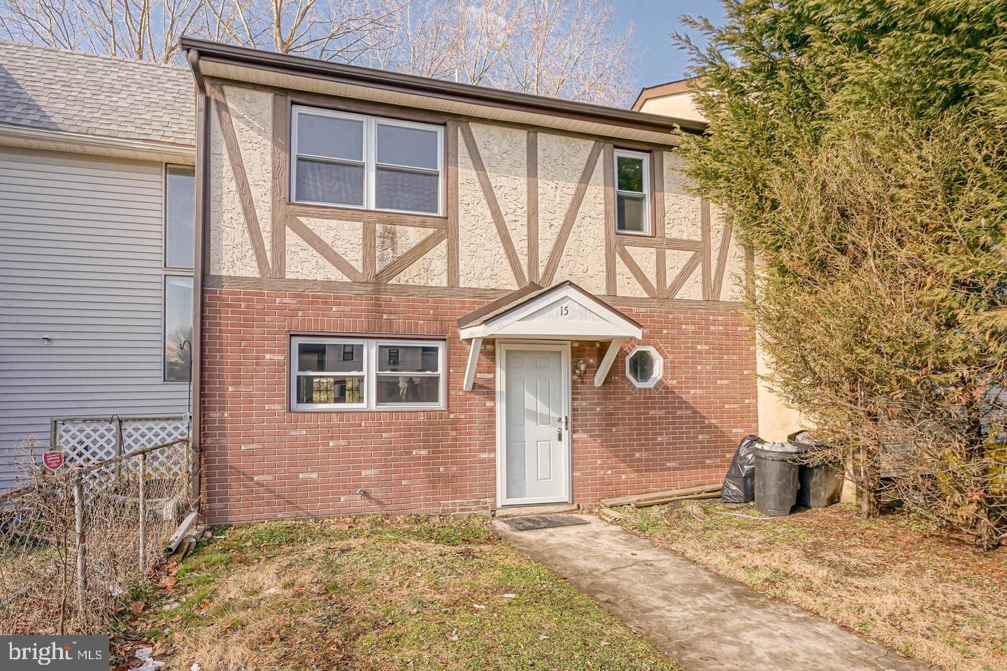 15 Kings Road Sicklerville, NJ 08081 - Photo 2 of 11 Charming brick-front home with character.