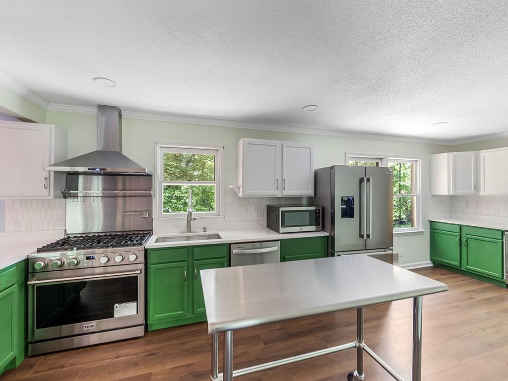1179 Pathfinder Road Marietta, GA 30066 - Photo 4 of 23
