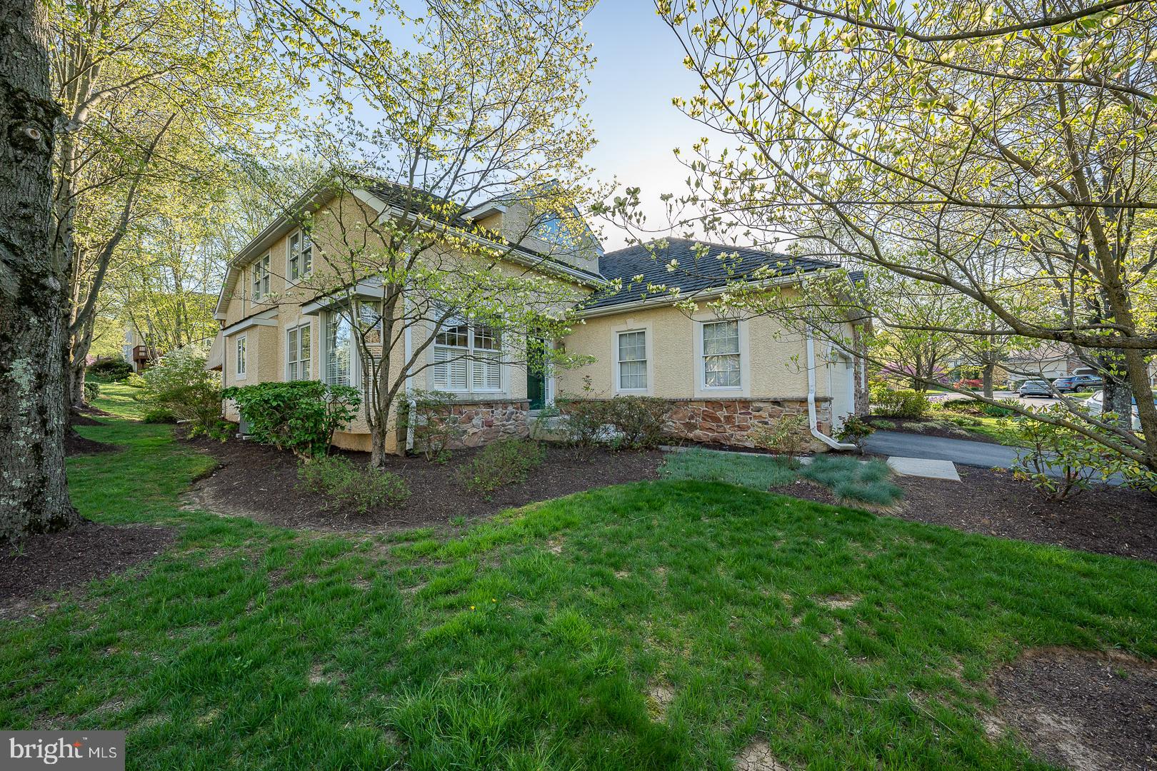 178 St Clair Circle Berwyn, PA 19312 - Photo 3 of 56