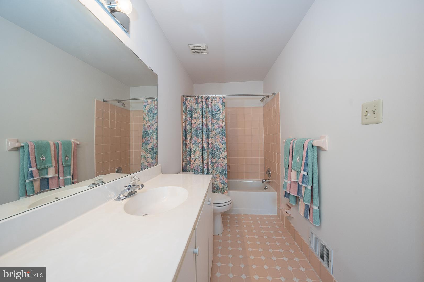 178 St Clair Circle Berwyn, PA 19312 - Photo 37 of 56