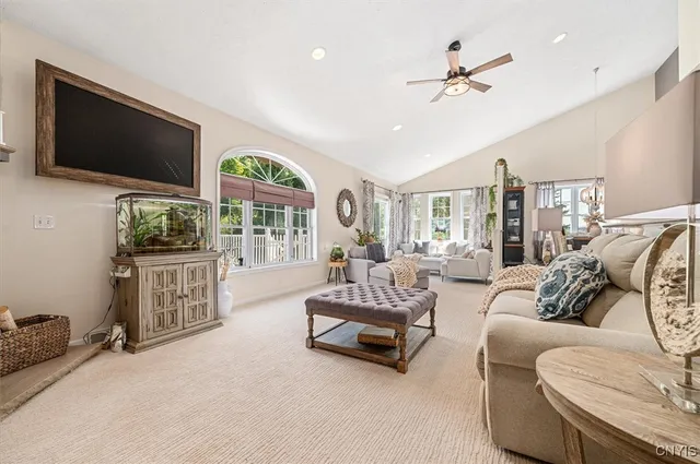 $699,900 | 6652 East Sorrell Hill Road, Van Buren, NY 13164