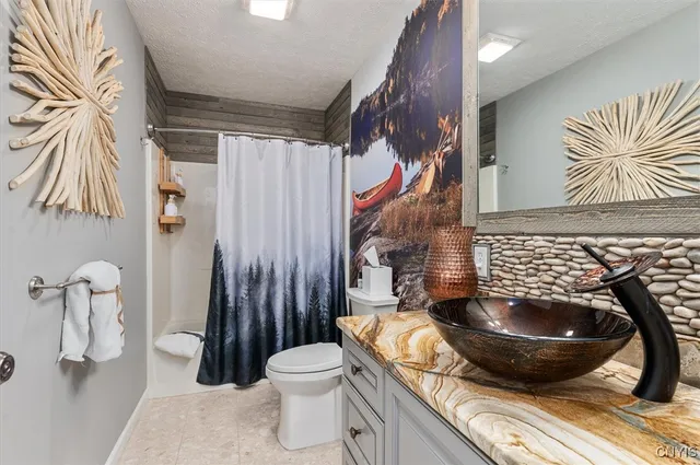 $699,900 | 6652 East Sorrell Hill Road, Van Buren, NY 13164