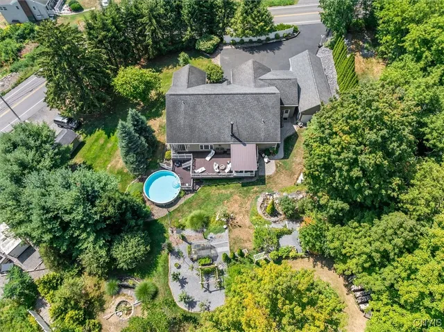 $699,900 | 6652 East Sorrell Hill Road, Van Buren, NY 13164