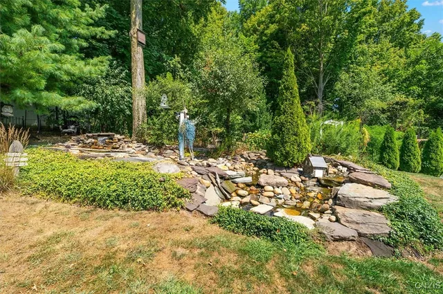 $699,900 | 6652 East Sorrell Hill Road, Van Buren, NY 13164