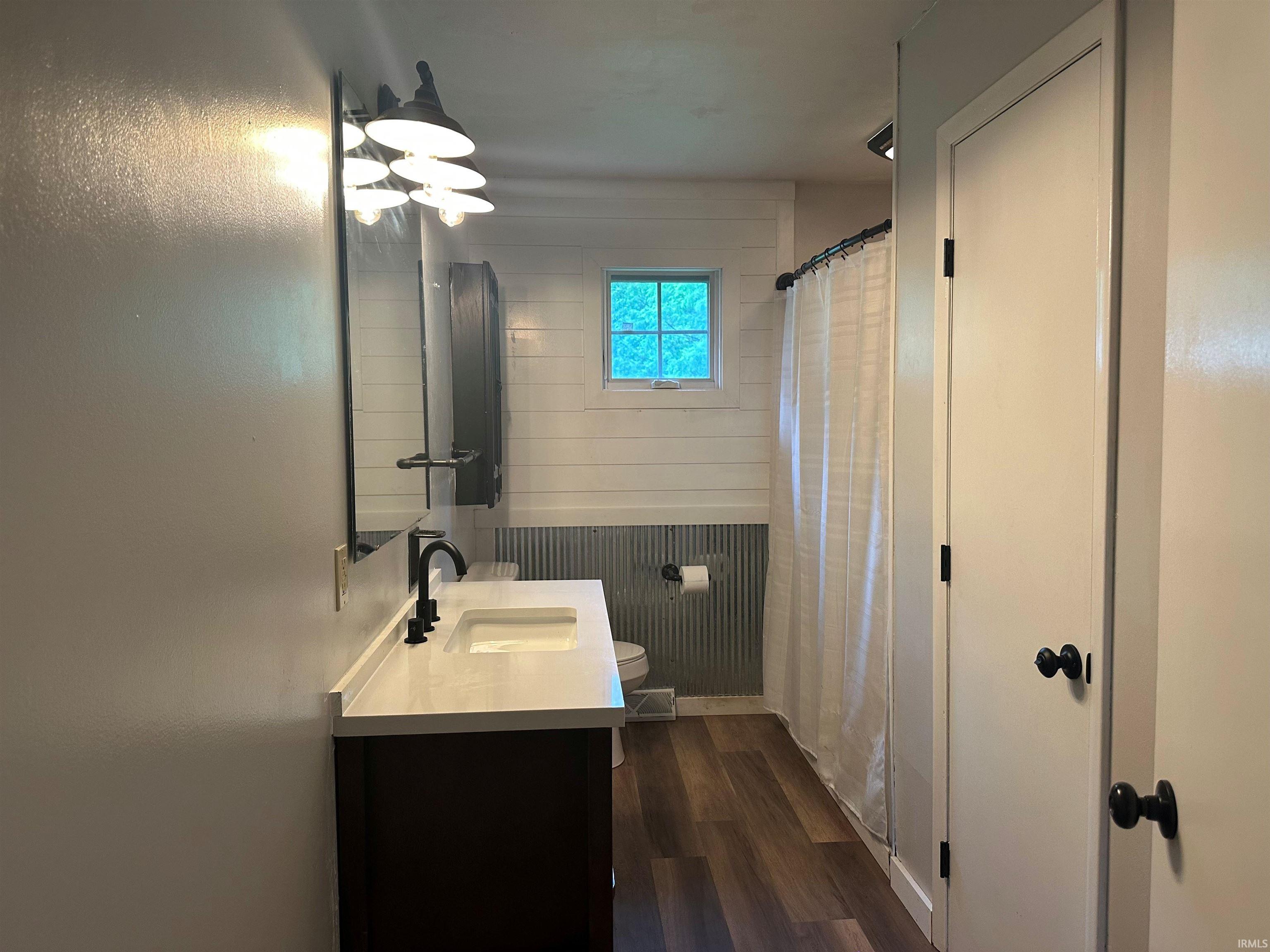 7150 South Strain Ridge Road Bloomington, IN 47401 - Photo 14 of 27