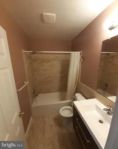 $2,400 | 8355 Canning Terrace, Greenbelt, MD 20770