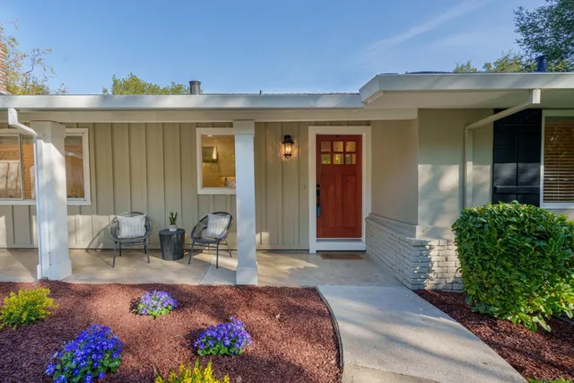 $5,500,000 | 24821 Prospect Avenue, Los Altos Hills, CA 94022