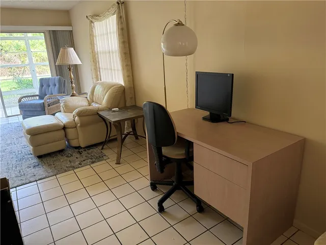 $1,800 | 96 Spring Lake Drive, Unit 101, Vero Beach, FL 32962